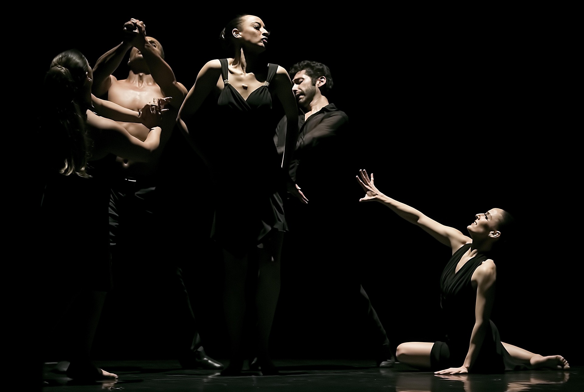 Kultura Zdjęcie przedstawiające choreografię taneczną